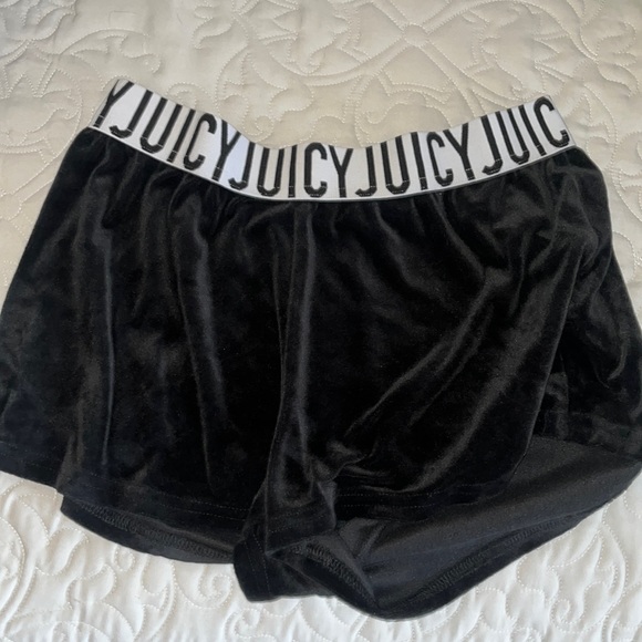 new juicy couture shorts - Picture 1 of 3
